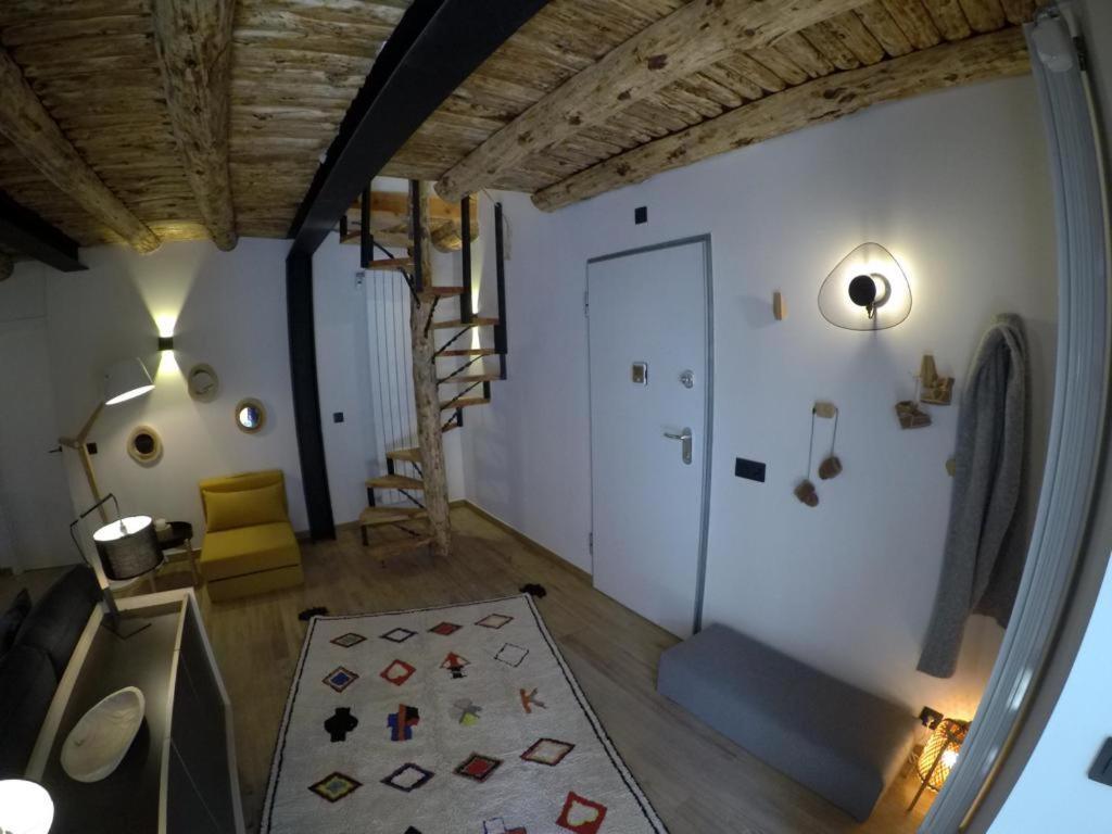 拉斯阿维拉纳斯小木屋酒店 阿林萨尔 外观 照片