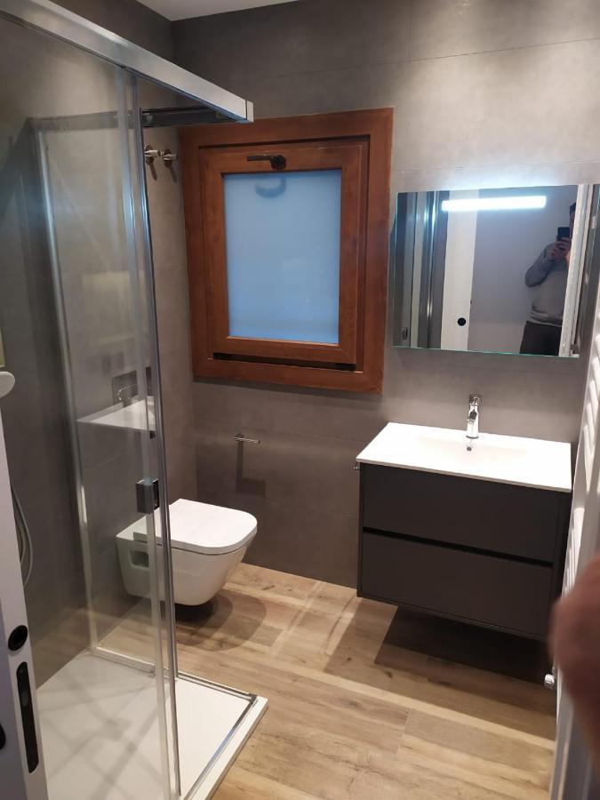 拉斯阿维拉纳斯小木屋酒店 阿林萨尔 外观 照片